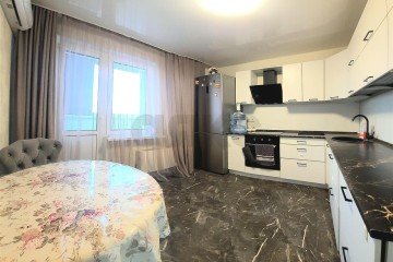 Фото №1: 1-комнатная квартира 37 м² - Краснодар, мкр. Восточно-Кругликовский, ул. Героев-Разведчиков, 30