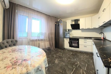 Фото №1: 1-комнатная квартира 37 м² - Краснодар, мкр. Восточно-Кругликовский, ул. Героев-Разведчиков, 30