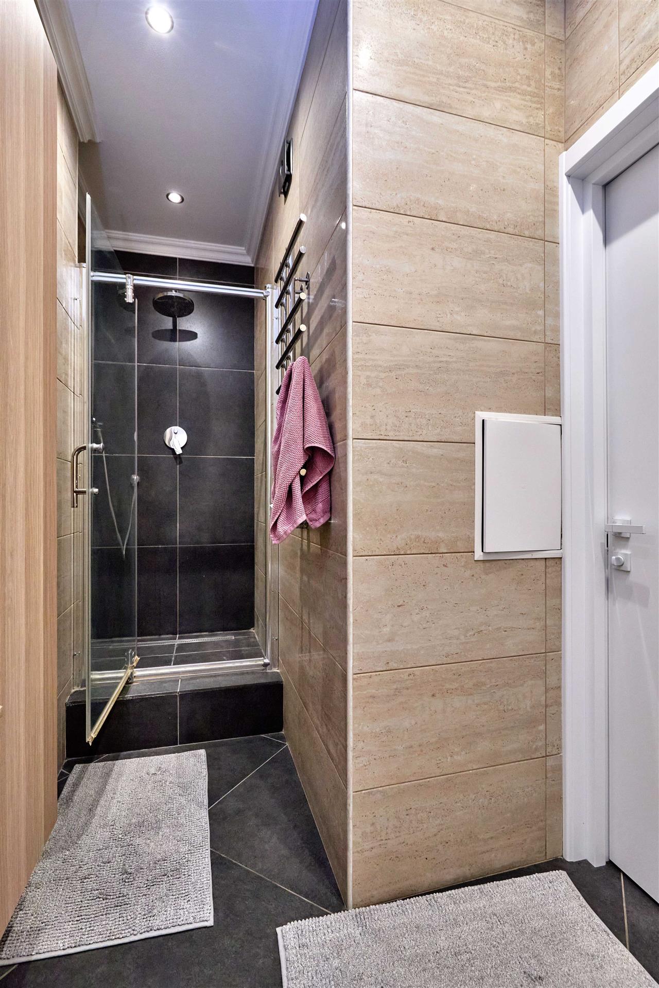 Фото №14: 2-комнатная квартира 81 м² - Краснодар, Прикубанский внутригородской округ, Фестивальный, мкр. Солнечный, ул. Казбекская, 12