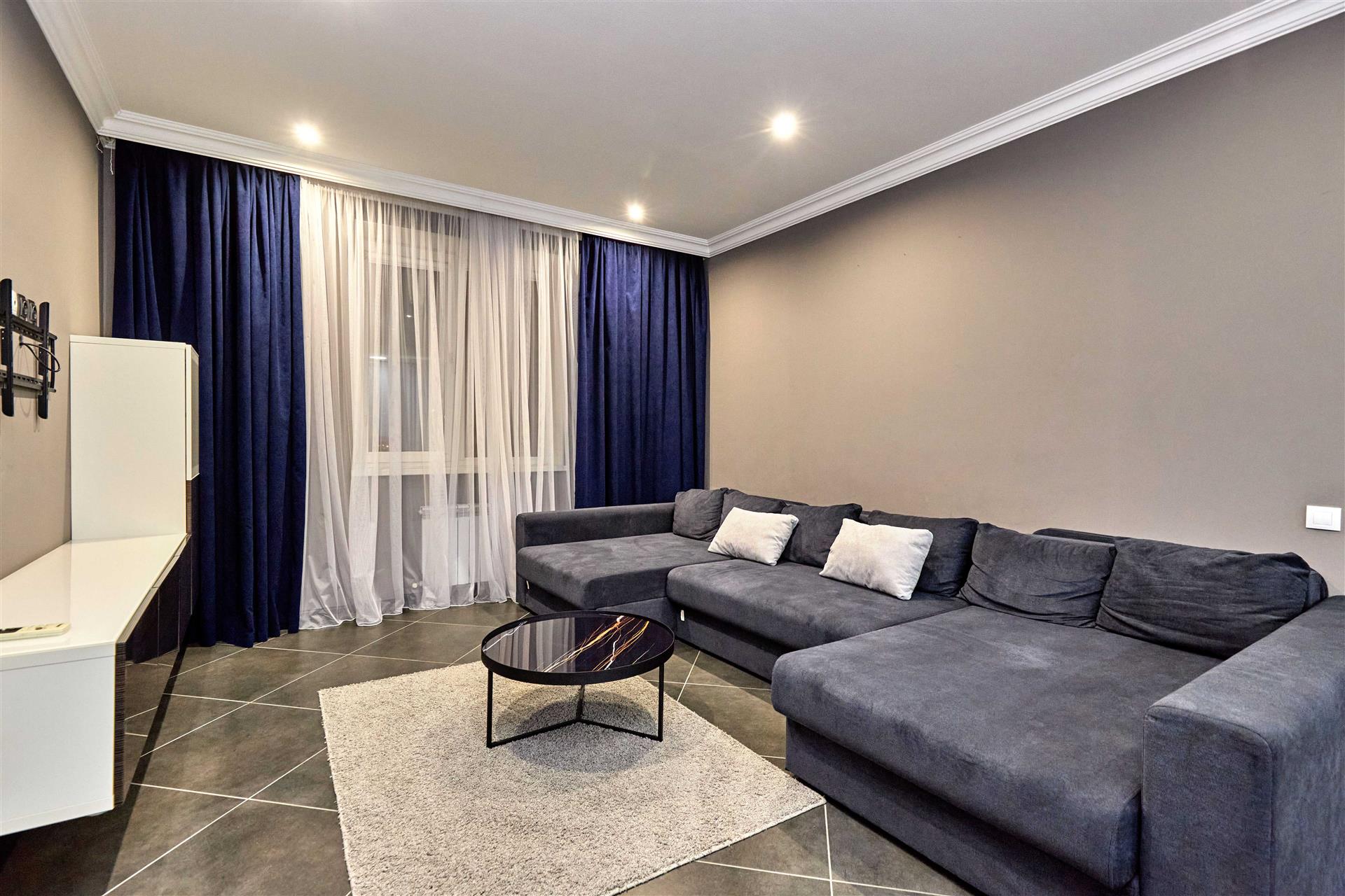 Фото №3: 2-комнатная квартира 81 м² - Краснодар, Прикубанский внутригородской округ, Фестивальный, мкр. Солнечный, ул. Казбекская, 12