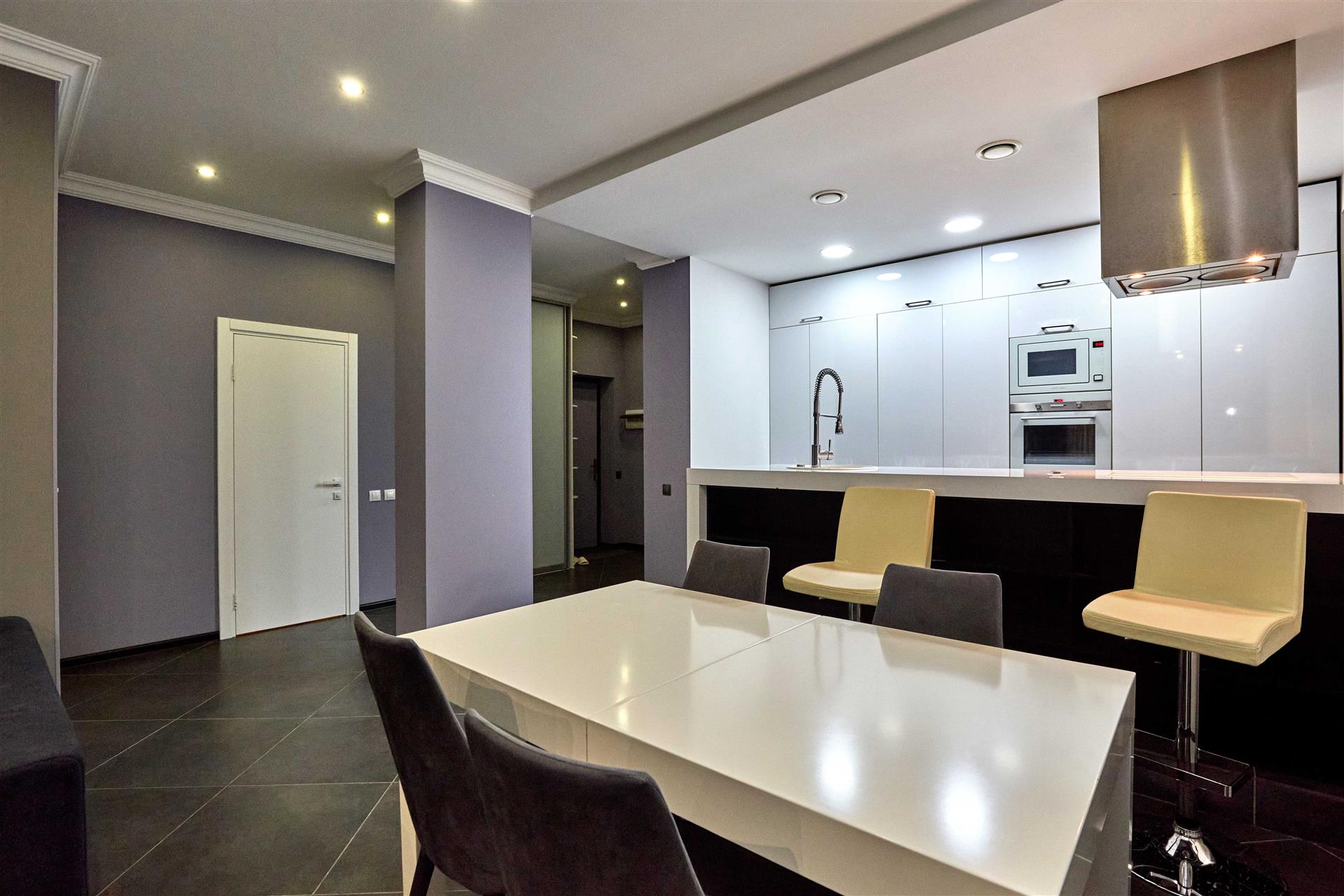 Фото №6: 2-комнатная квартира 81 м² - Краснодар, Прикубанский внутригородской округ, Фестивальный, мкр. Солнечный, ул. Казбекская, 12