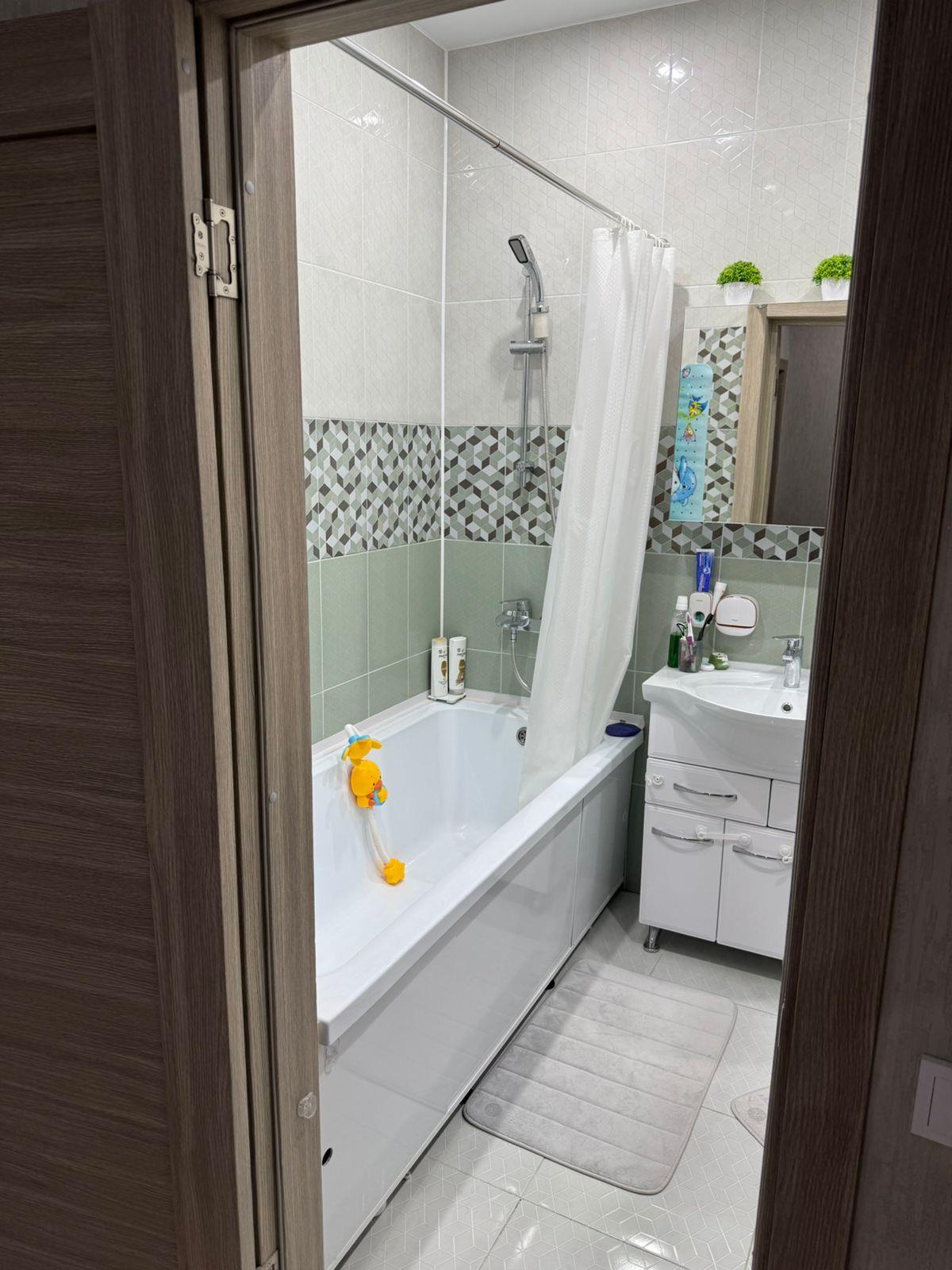 Фото №6: 3-комнатная квартира 80 м² - Динская, мкр. Солнечный, ул. Центральная, 22Б