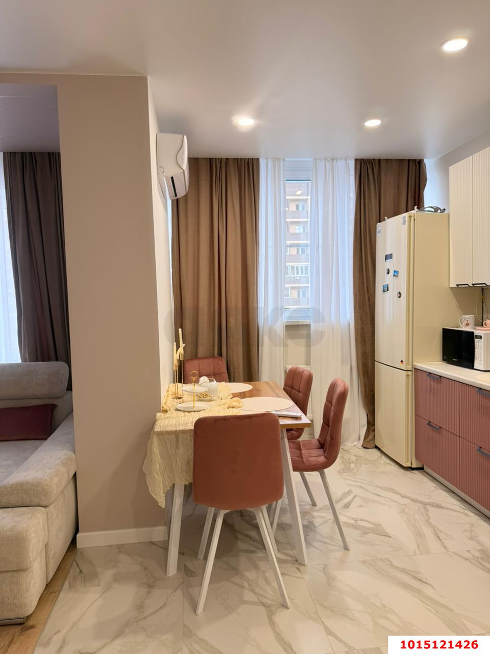 Фото №2: 2-комнатная квартира 54 м² - Краснодар, имени Петра Метальникова, ул. Петра Метальникова, 38