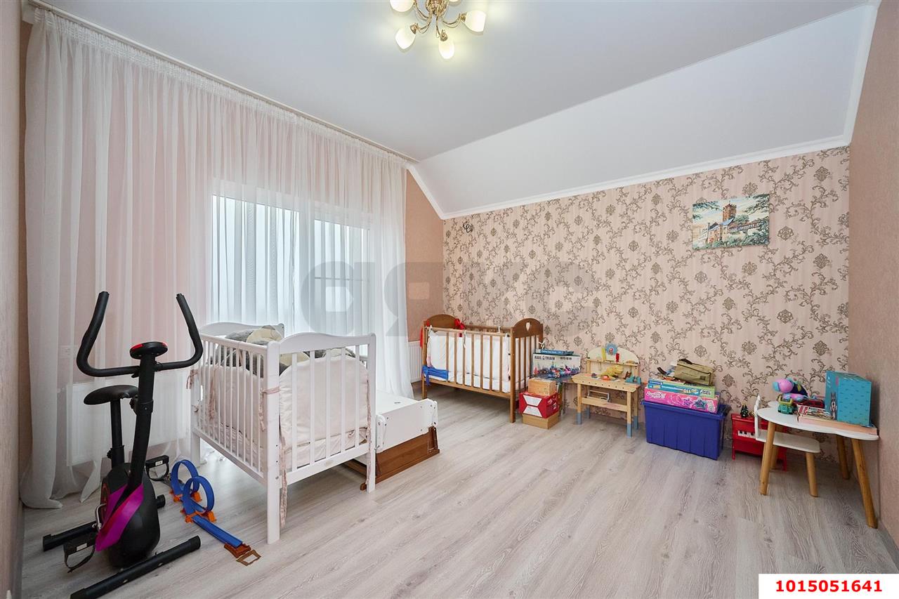 Фото №10: Дом 235 м² + 10 сот. - Копанской, Прикубанский внутригородской округ, ул. Центральная, 19