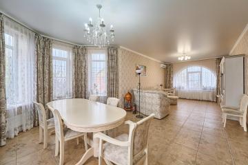 Фото №1: Дом 235 м² - Копанской, мкр. Прикубанский внутригородской округ, ул. Центральная, 19