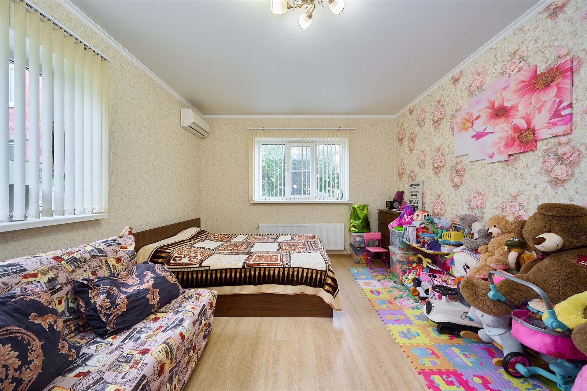 Фото №11: Дом 235 м² + 10 сот. - Копанской, мкр. Прикубанский внутригородской округ, ул. Центральная, 19