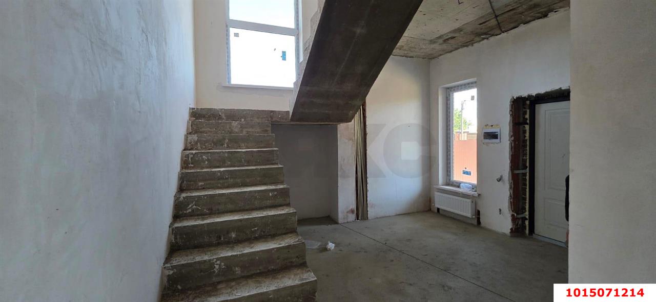 Фото №8: Дом 210 м² + 4.55 сот. - Южный, ул. Дорожная, 19