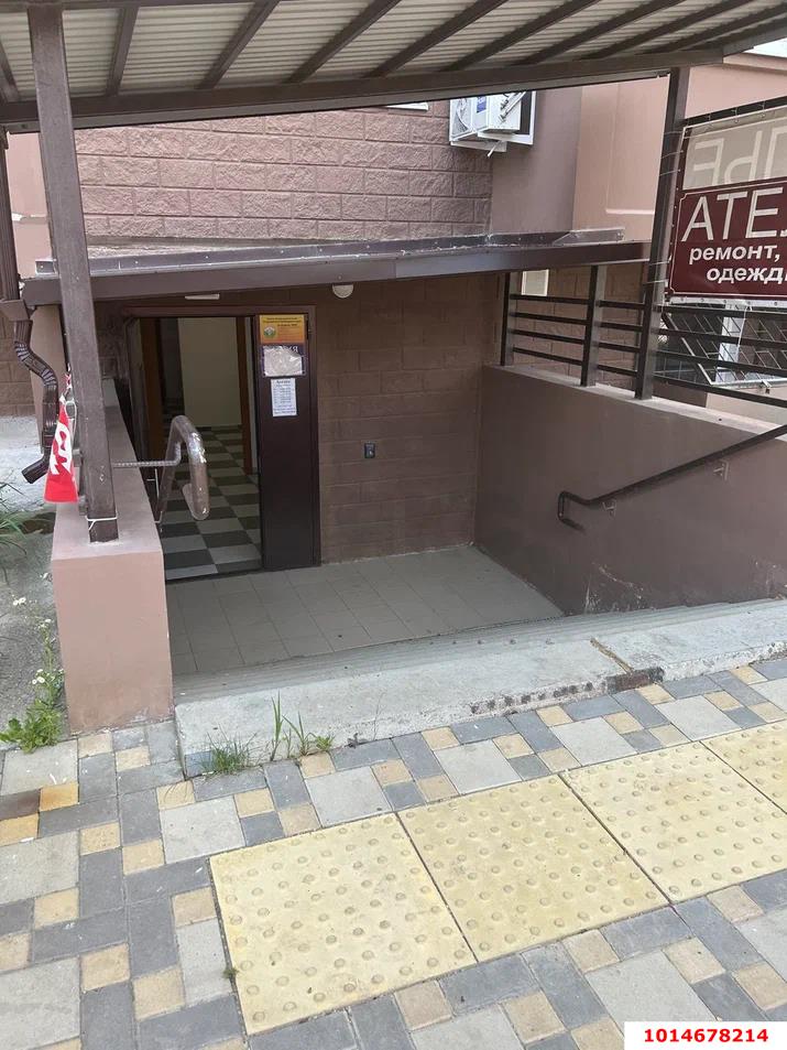 Фото №2: Торговое помещение 23 м² - Краснодар, Молодёжный, ул. Зеленоградская, 34
