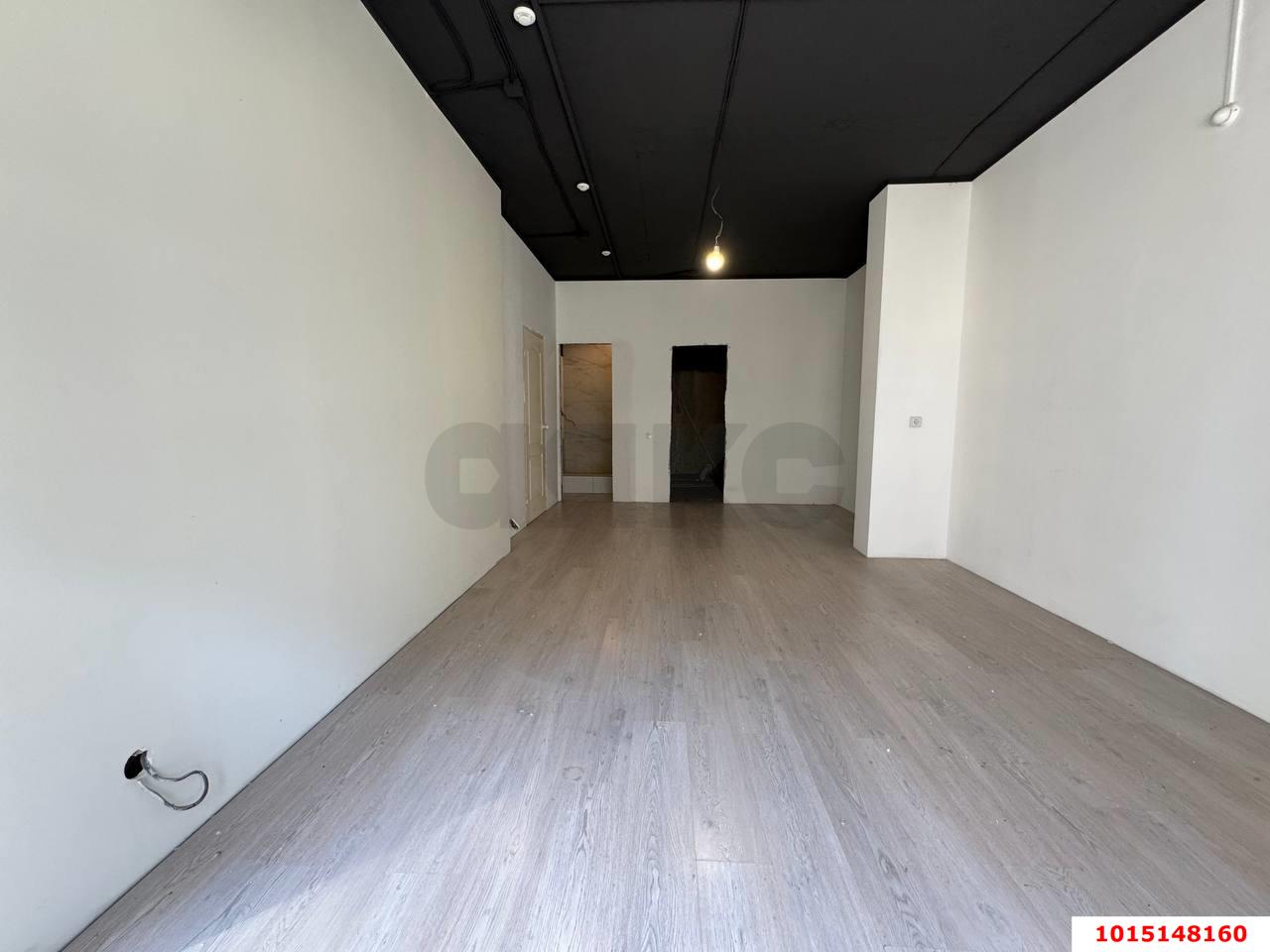 Фото №2: Коммерция 55 м² - Краснодар, Прикубанский внутригородской округ, Славянский, мкр. Светлоград, ул. Красных Партизан, 1/4к3