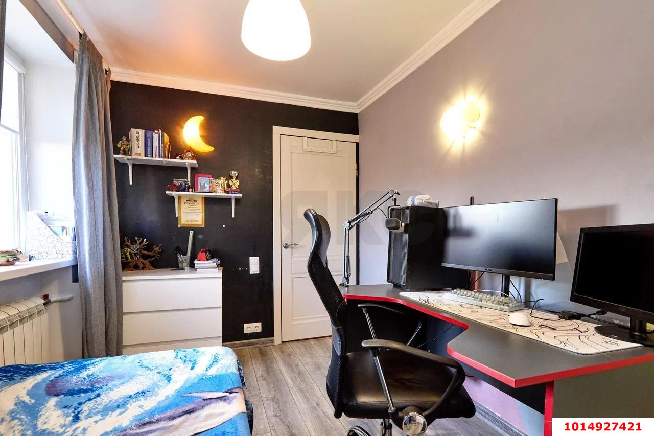 Фото №6: 4-комнатная квартира 63 м² - Краснодар, Западный внутригородской округ, ул. Фёдора Лузана, 13