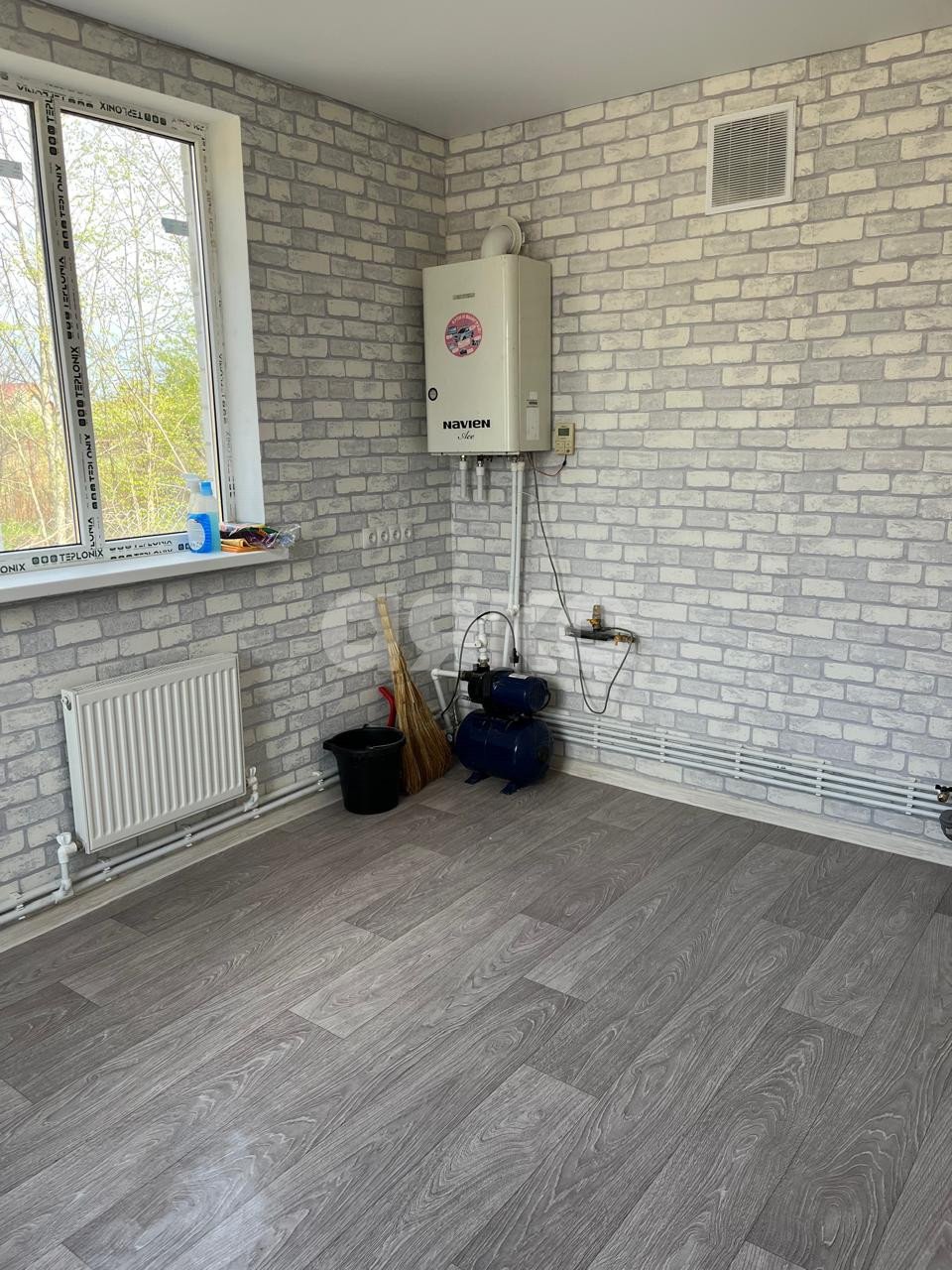 Фото №3: Дом 1071 м² + 10 сот. - Новокубанск, ул. Можайская, 11