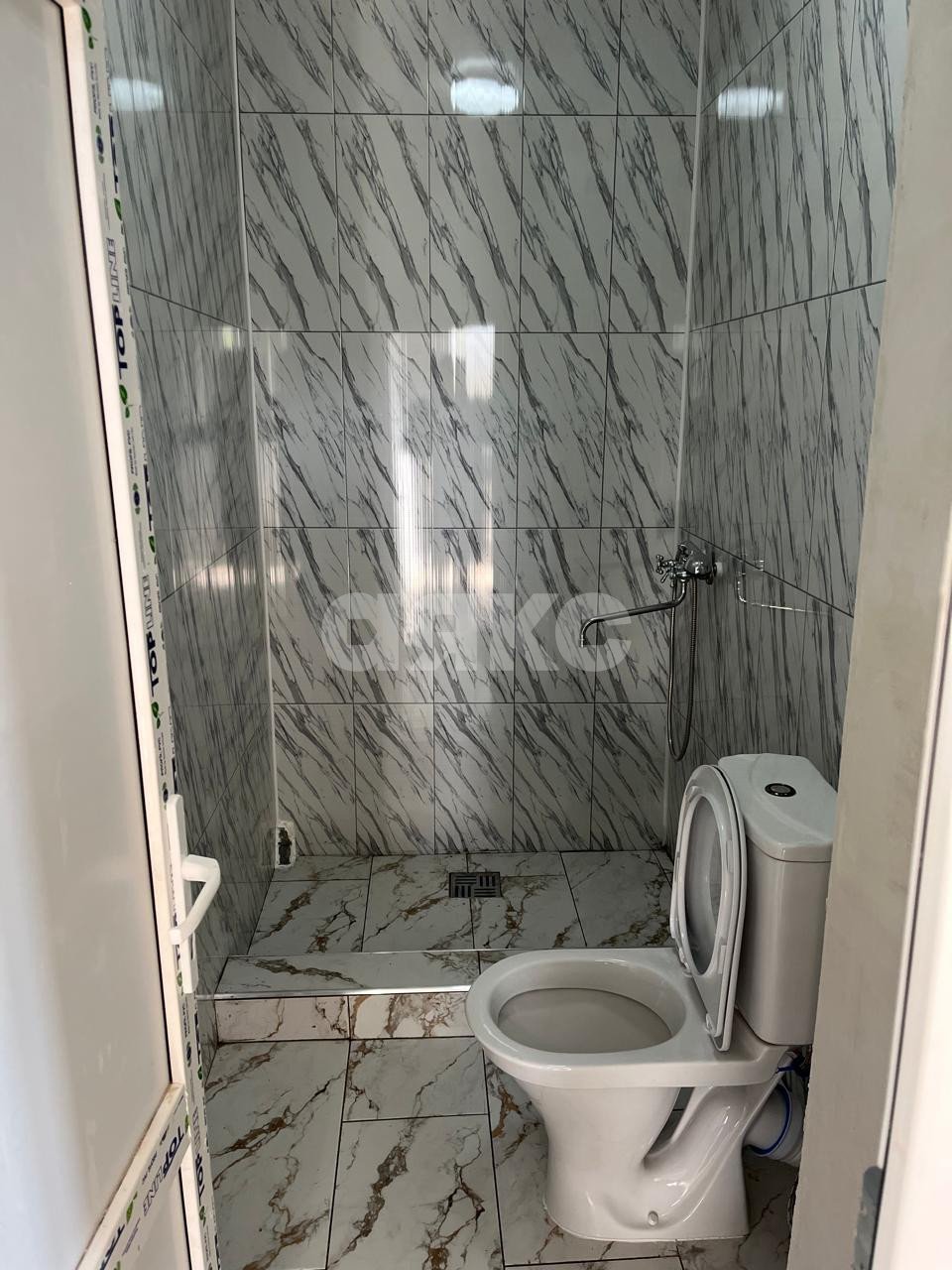 Фото №8: Дом 1071 м² + 10 сот. - Новокубанск, ул. Можайская, 11