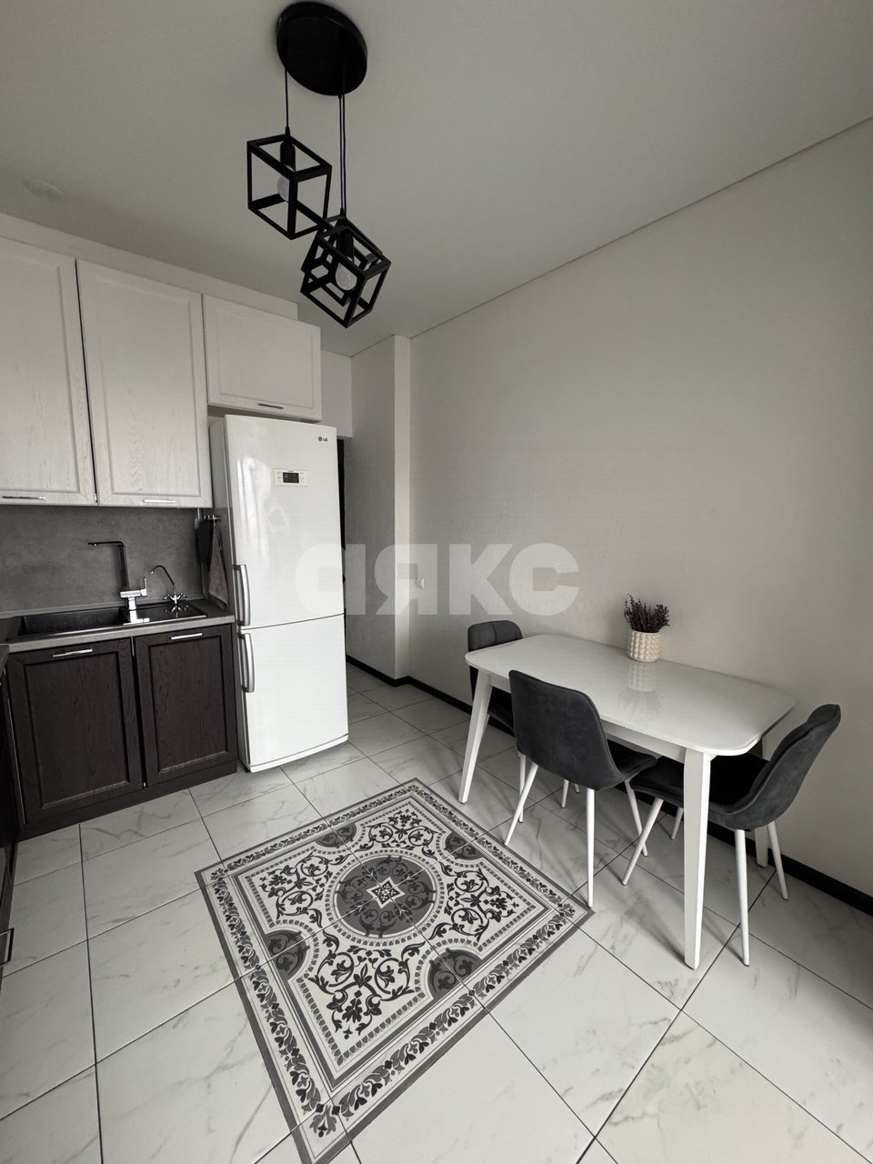 Фото №4: 2-комнатная квартира 65 м² - Геленджик, жилой комплекс Альбатрос, ул. Одесская, 3Ак7