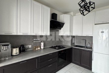 Фото №1: 2-комнатная квартира 65 м² - Геленджик, мкр. жилой комплекс Альбатрос, ул. Одесская, 3Ак7