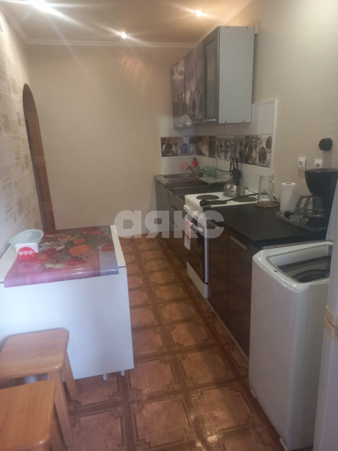 Фото №6: 1-комнатная квартира 37 м² - Геленджик, Толстый Мыс, ул. Леселидзе, 10