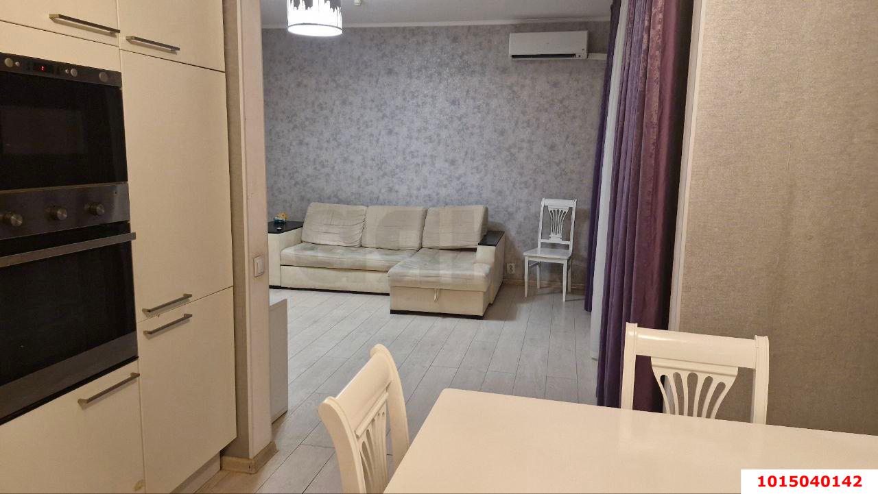 Фото №1: 3-комнатная квартира 114 м² - Краснодар, имени Маршала Жукова, ул. Александра Покрышкина, 4/4