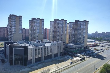 Фото №1: 2-комнатная квартира 67 м² - Краснодар, мкр. ЖК Возрождение, ул. имени 40-летия Победы, 133