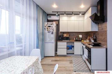 Фото №1: 2-комнатная квартира 62 м² - Краснодар, мкр. Губернский, ул. Домбайская, 61