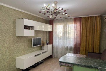 Фото №1: 3-комнатная квартира 85 м² - Краснодар, мкр. Московский, ул. Карякина, 17
