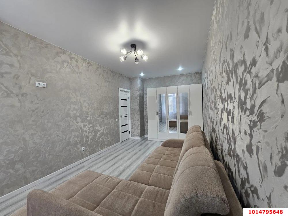 Фото №2: 1-комнатная квартира 43 м² - Южный, мкр. жилой комплекс История-2, ул. Екатерининская, 3к2