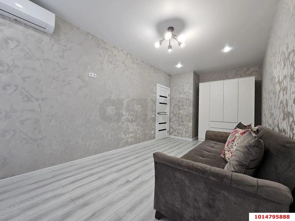 Фото №1: 1-комнатная квартира 41 м² - Южный, жилой комплекс История-2, ул. Екатерининская, 3к1