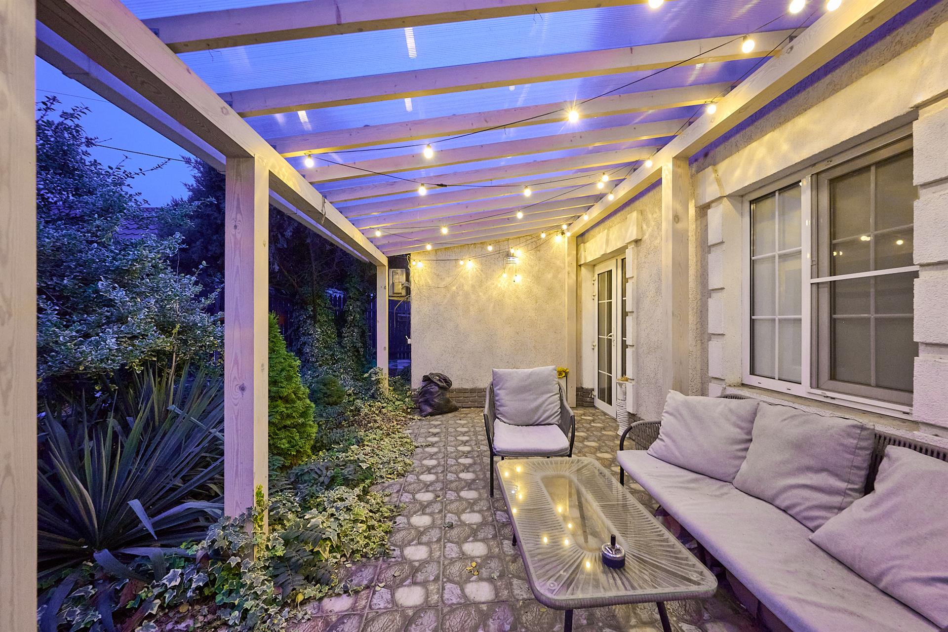 Фото №1: Дом 63 м² + 3 сот. - Краснодар, Центральный внутригородской округ, мкр. Центральный, пр-д 1-й  Ломоносова, 14