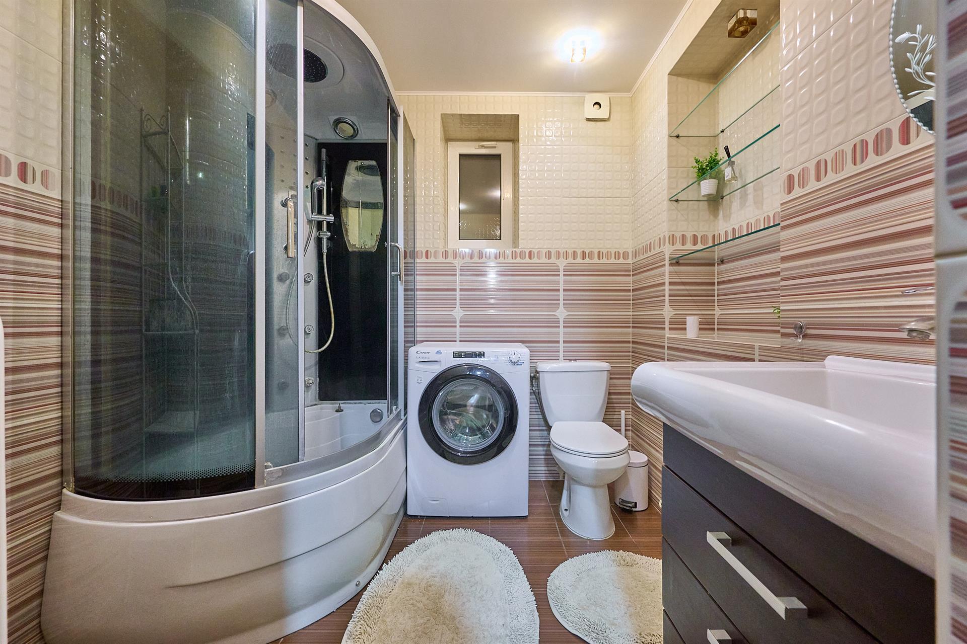 Фото №13: Дом 63 м² + 3 сот. - Краснодар, Центральный внутригородской округ, мкр. Центральный, пр-д 1-й  Ломоносова, 14