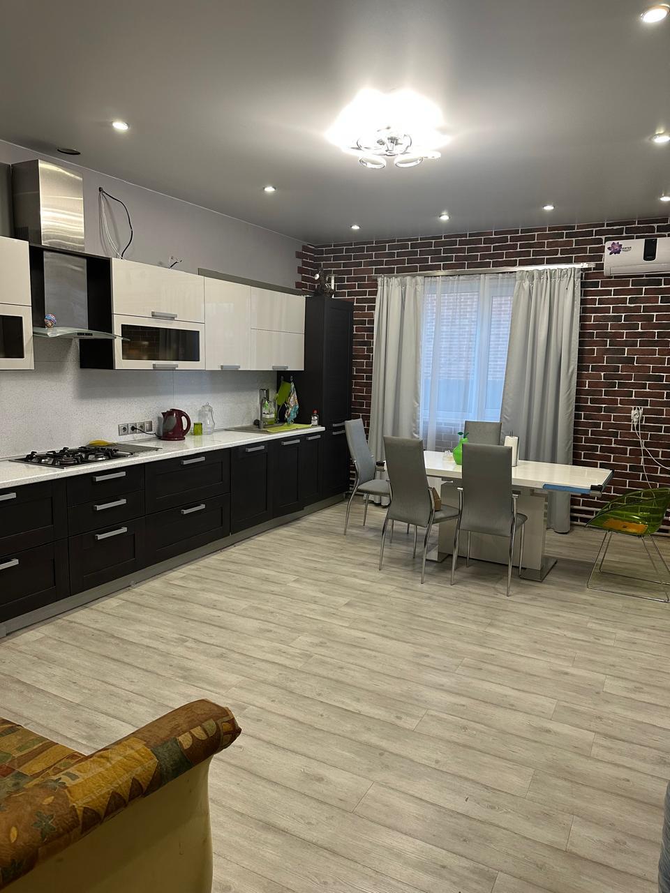 Фото №3: Дом 220 м² + 10 сот. - Новый Сад, ул. Садовая, 3