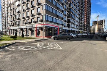 Фото №1: Торговое помещение 27 м² - Краснодар, мкр. Парк Победы, ул. Героя Пешкова, 14к3