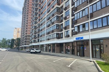 Фото №2: Торговое помещение 47 м² - Краснодар, мкр. Парк Победы, ул. Героя Пешкова, 14к2