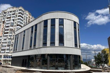 Фото №2: Торговое помещение 1453 м² - Новороссийск, мкр. 15-й, ул. Мурата Ахеджака, 2