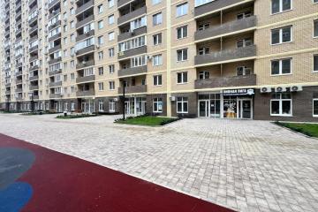 Фото №5: Коммерция 41 м² - Краснодар, мкр. жилой комплекс Дыхание, ул. Лётчика Позднякова, 2к24