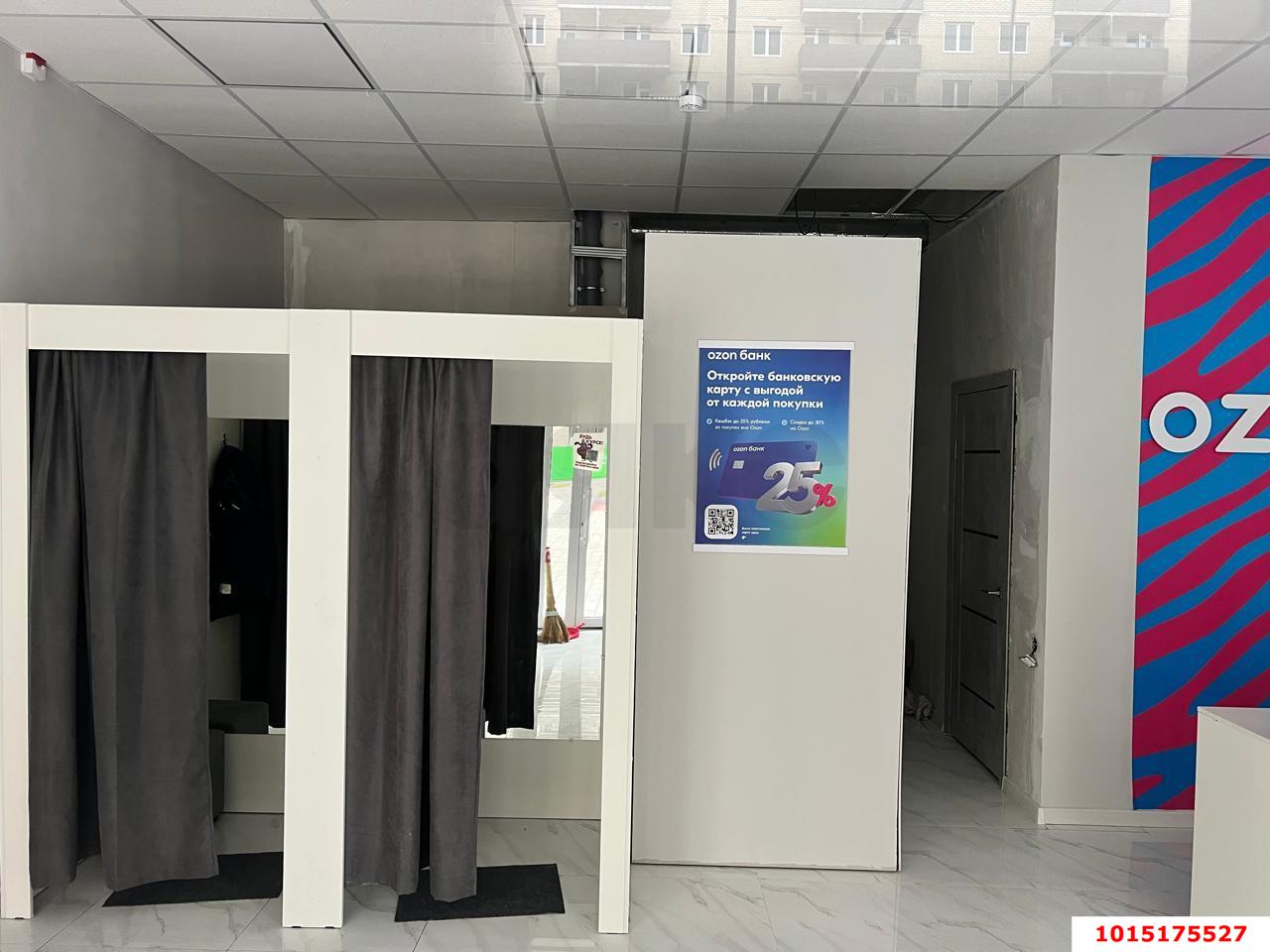 Фото №4: Торговое помещение 42 м² - Краснодар, жилой комплекс Дыхание, ул. Лётчика Позднякова, 2к24