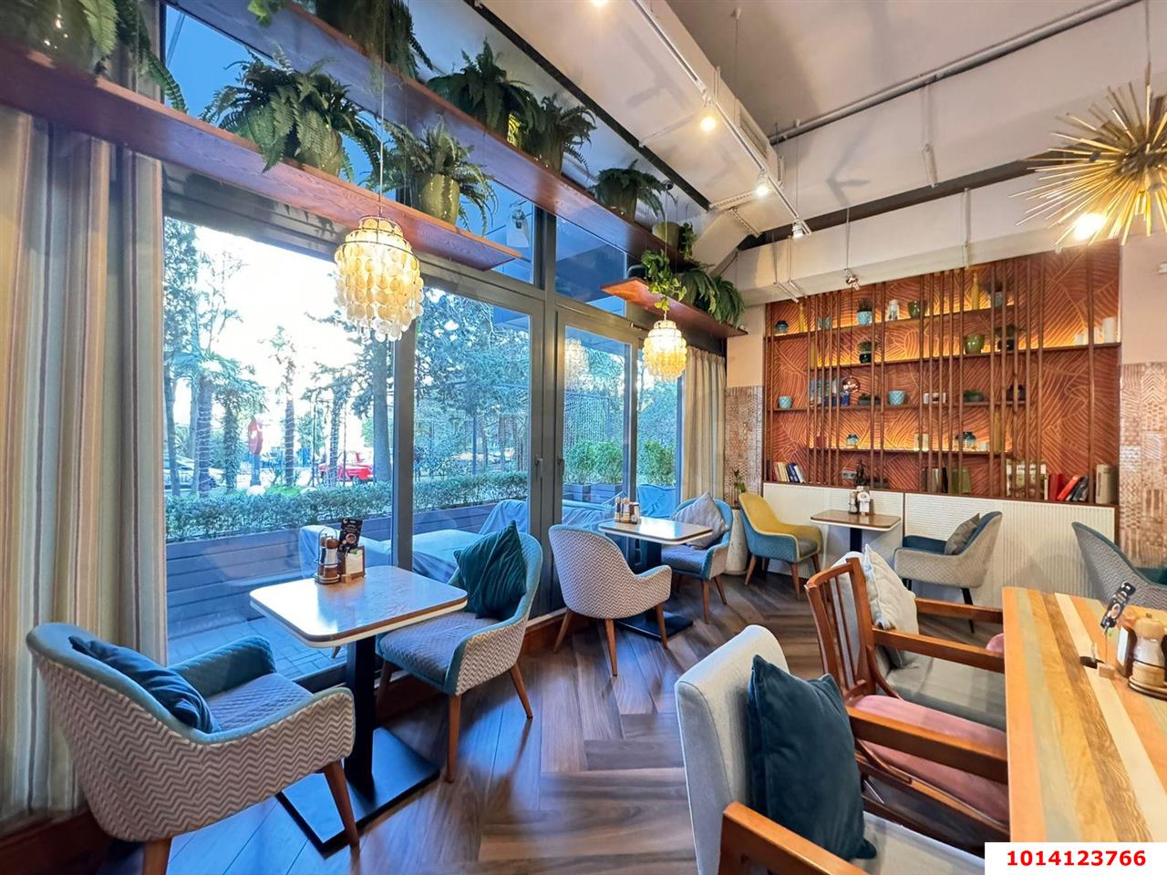 Фото №4: Торговое помещение 462 м² - Сочи, Центральный, ул. Горького, 43