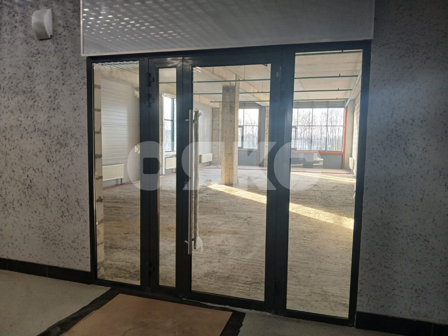 Фото №3: Коммерция 100 м² - Ростов-на-Дону, Пролетарский, пр-кт Шолохова, 1