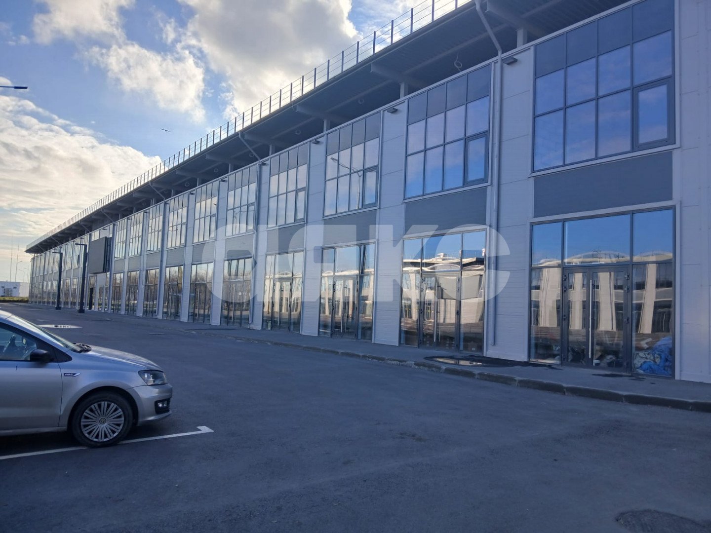 Фото №1: Коммерция 100 м² - Ростов-на-Дону, Пролетарский, пр-кт Шолохова, 1