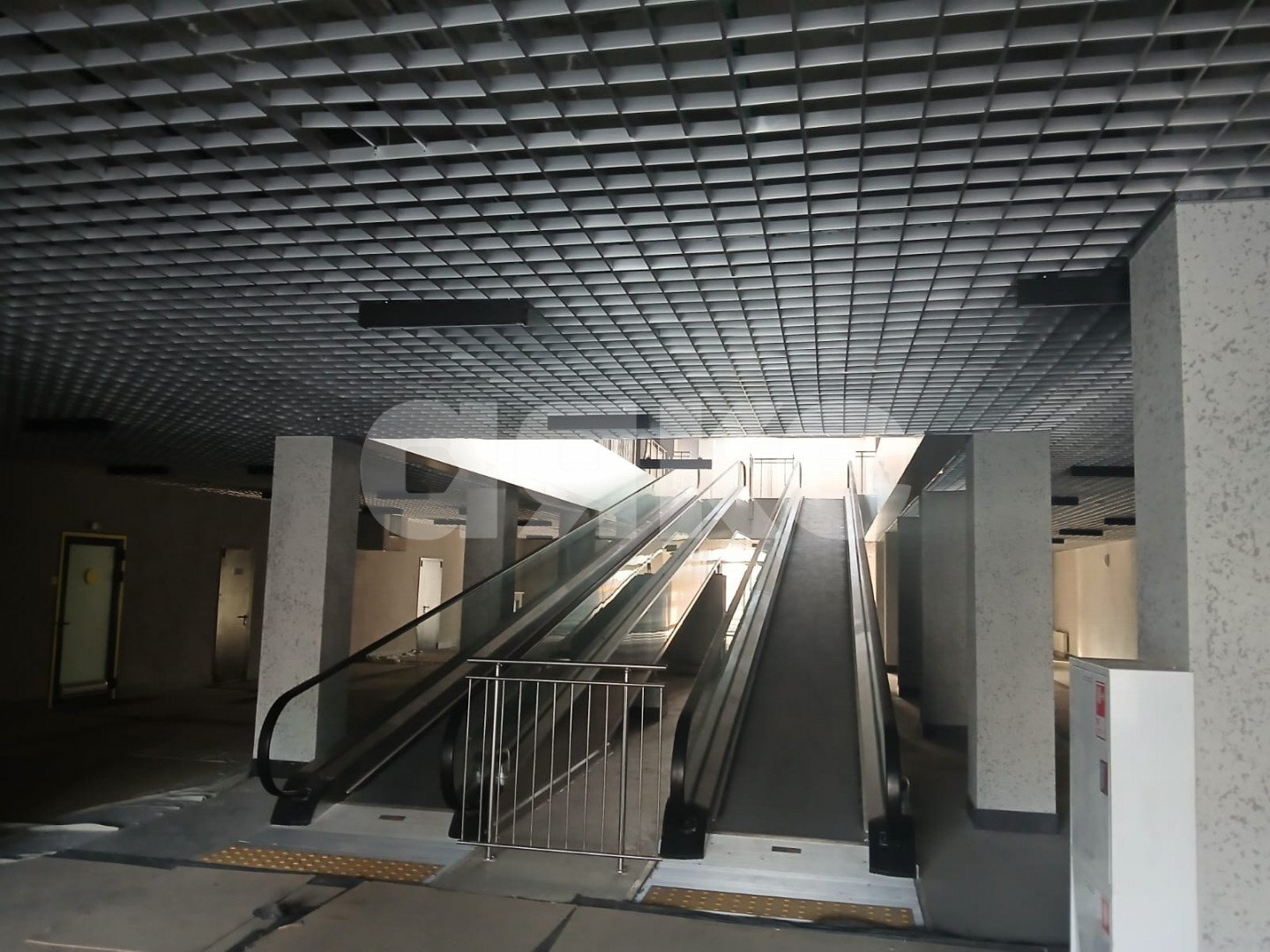 Фото №5: Коммерция 100 м² - Ростов-на-Дону, Пролетарский, пр-кт Шолохова, 1