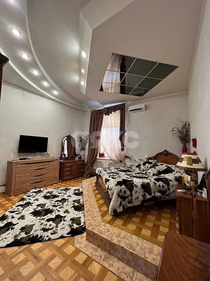 Фото №11: Дом 312 м² + 3 сот. - Ростов-на-Дону, Западный, пер. Араратский, 17/23