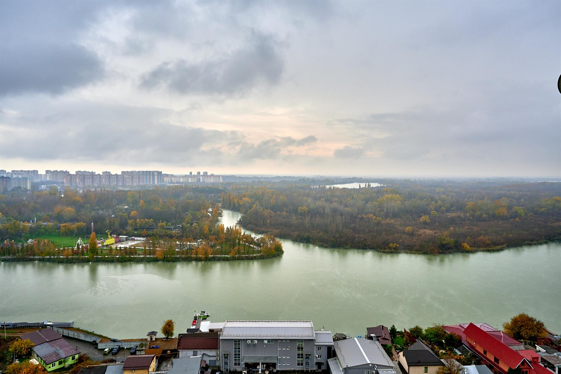 Фото №5: 1-комнатная квартира 52 м² - Краснодар, Черёмушки, ЖК Черёмушки, Центральный внутригородской округ, мкр. жилой комплекс Черёмушки, ул. Кубанская, 45к1