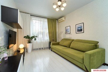 Фото №1: 1-комнатная квартира 35 м² - Краснодар, мкр. Краевая Клиническая Больница, ул. Восточно-Кругликовская, 82