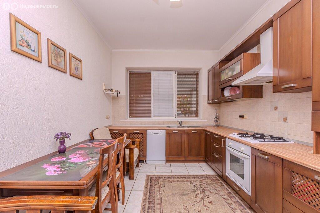 Фото №4: Дом 179 м² + 3 сот. - Краснодар, Прикубанский внутригородской округ, мкр. 40 лет Победы, ул. Декабристов, 35