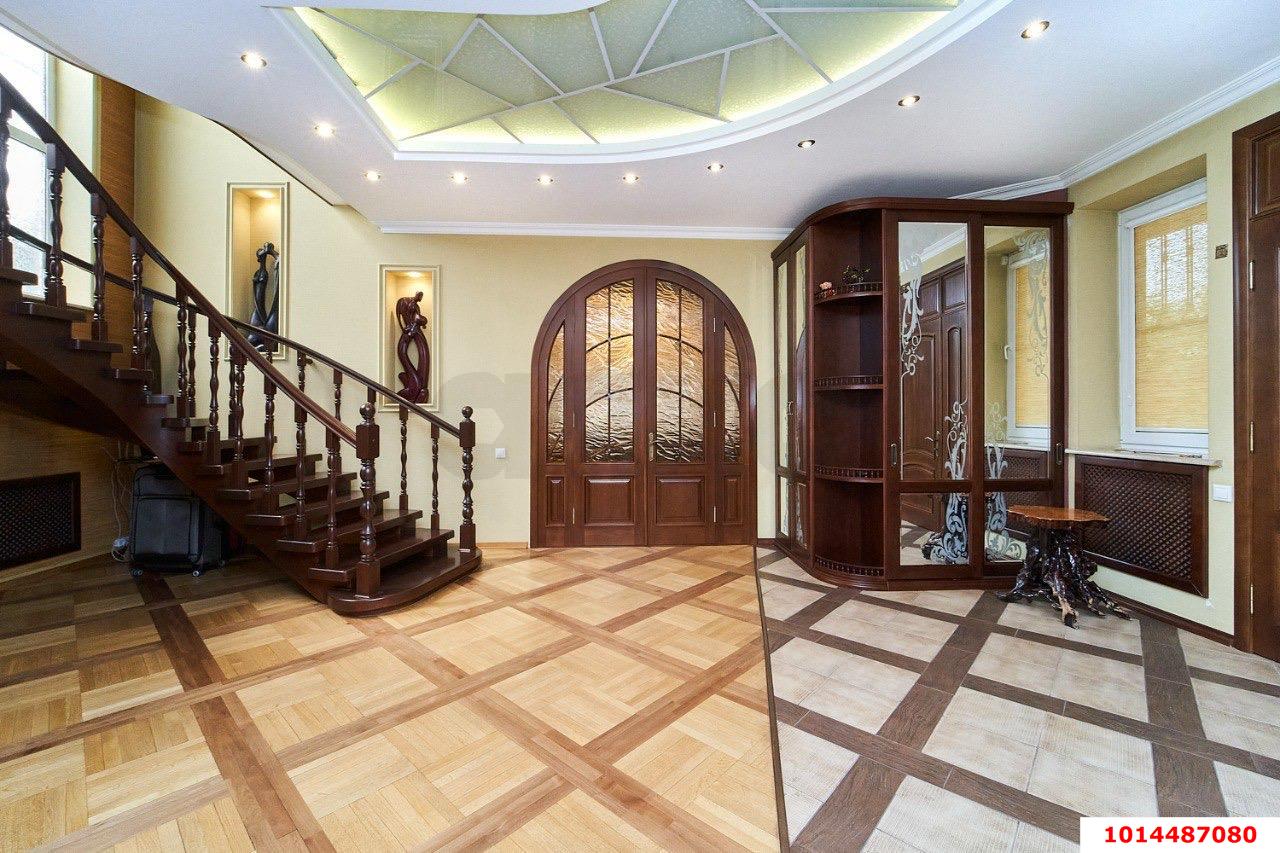 Фото №11: Дом 350 м² + 7 сот. - Краснодар, Западный внутригородской округ, мкр. Центральный, ул. Фрунзе, 48