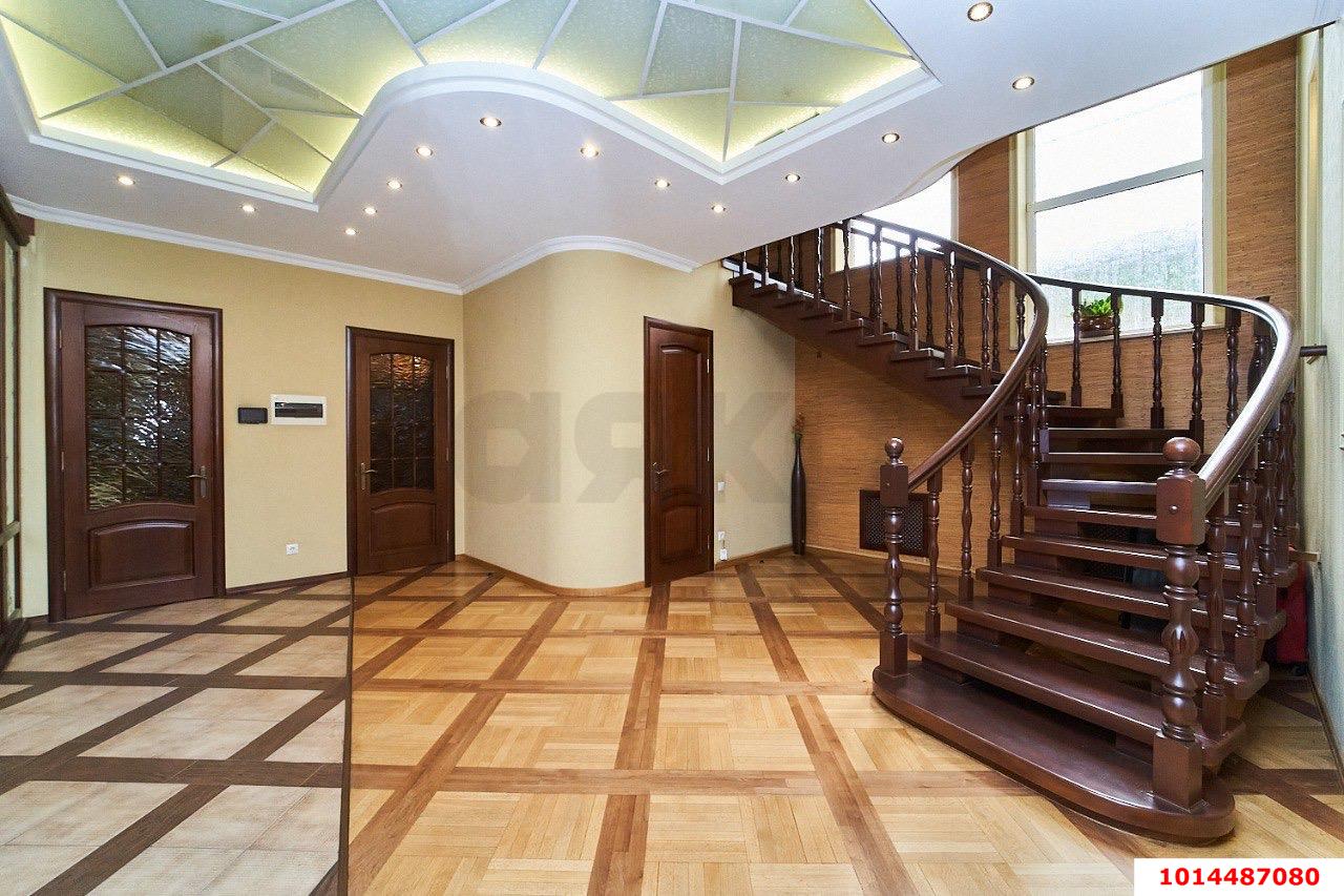 Фото №11: Дом 350 м² + 7 сот. - Краснодар, Центральный, ул. Фрунзе, 48