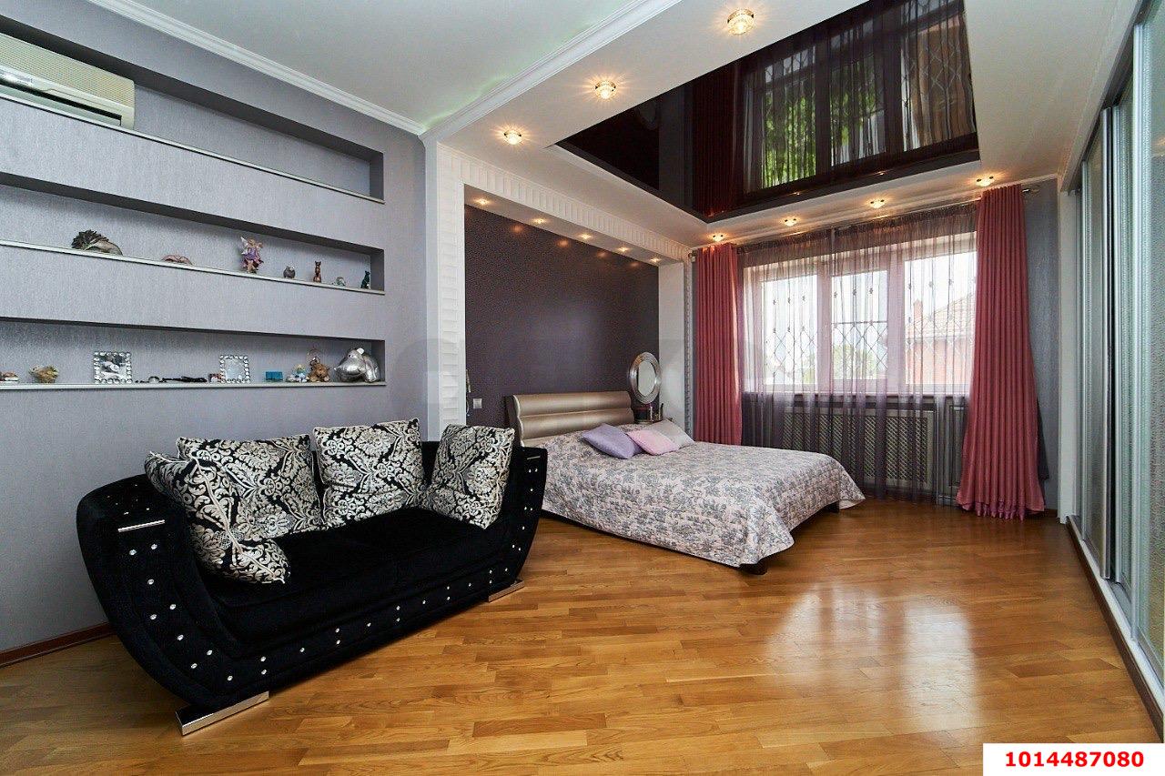 Фото №20: Дом 350 м² + 7 сот. - Краснодар, Центральный, ул. Фрунзе, 48