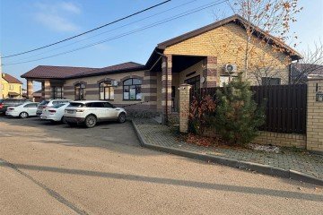 Фото №1: Торговое помещение 311 м² - Ленина, п. коттеджный  Виктория Престиж, ул. Спортивная, 8