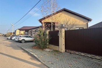 Фото №4: Торговое помещение 240 м² - Ленина, п. коттеджный  Виктория Престиж, ул. Мечтателей, 6