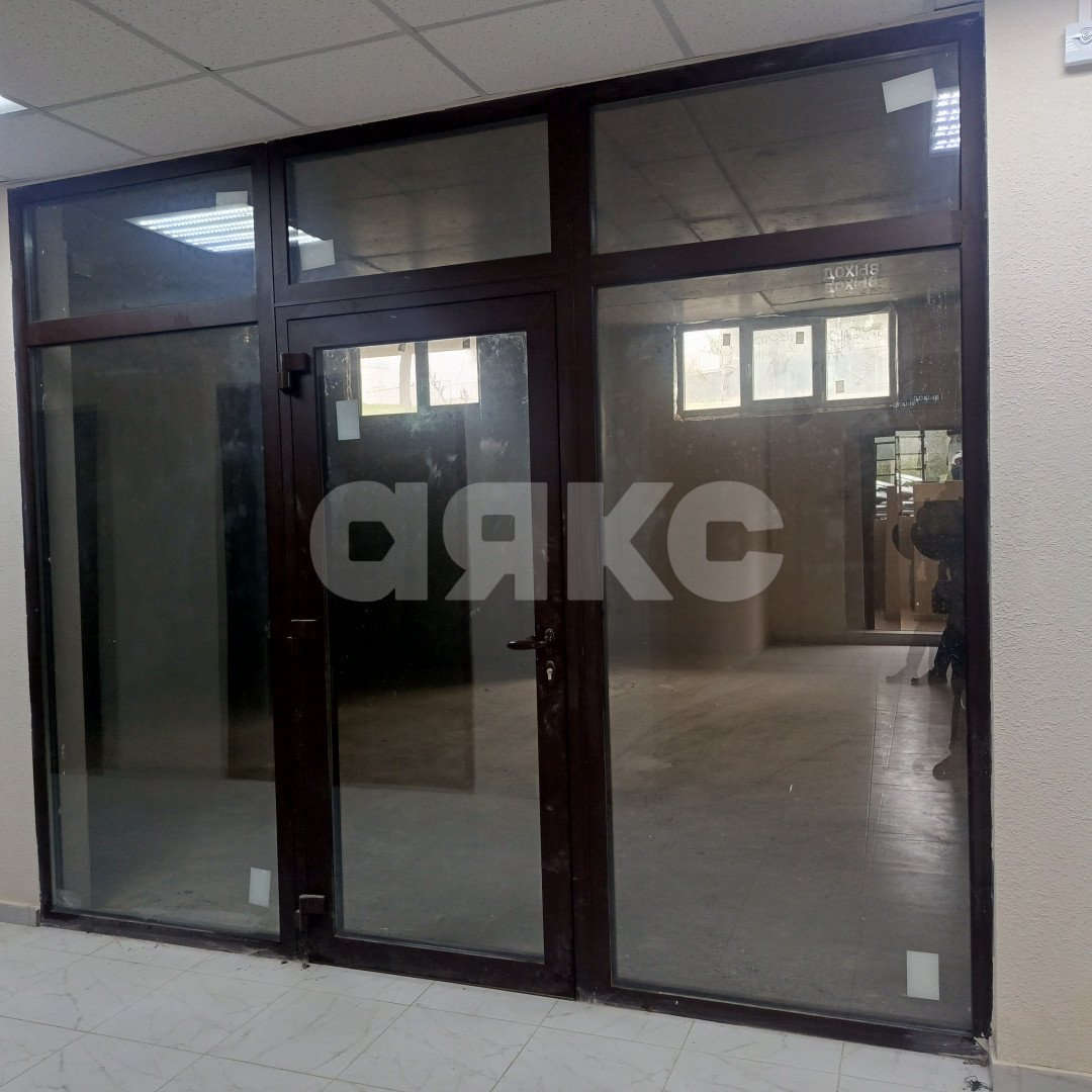 Фото №3: Коммерция 62 м² - Геленджик, Северный, ул. Маршала Жукова, 2к1