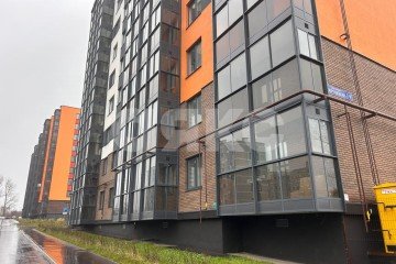 Фото №1: 2-комнатная квартира 56 м² - Тула, мкр. Петровский квартал, ул. Лётчика Пирожкова, 9