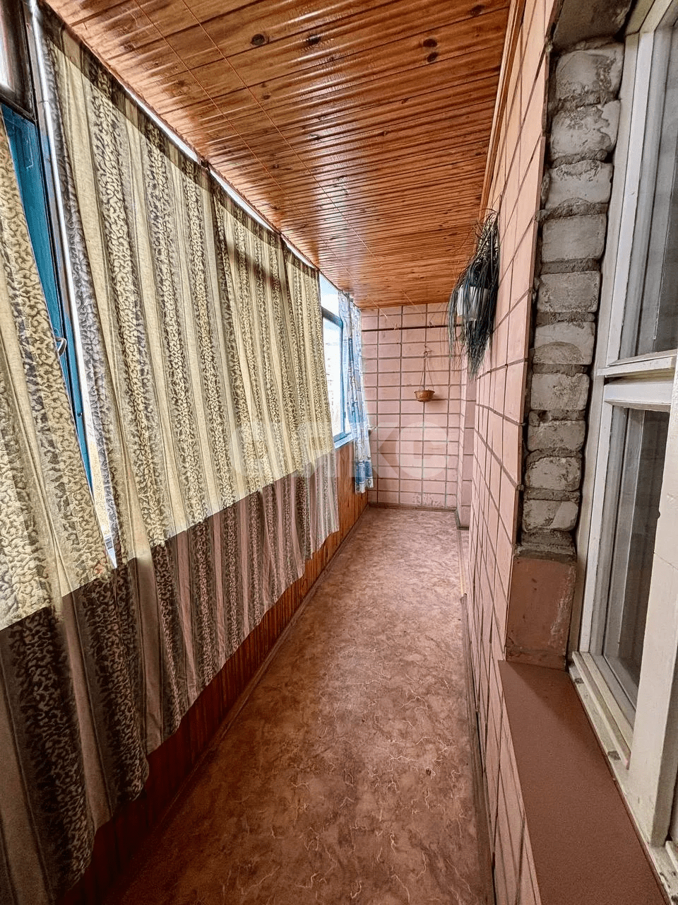 Фото №8: 4-комнатная квартира 107 м² - Луганск, р. Жовтневый, ул. Градусова, 4А