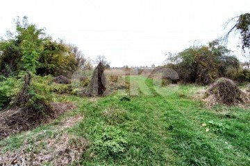 Фото №2: Земельный участок под ИЖС - Платнировская, ул. Октябрьская, 159